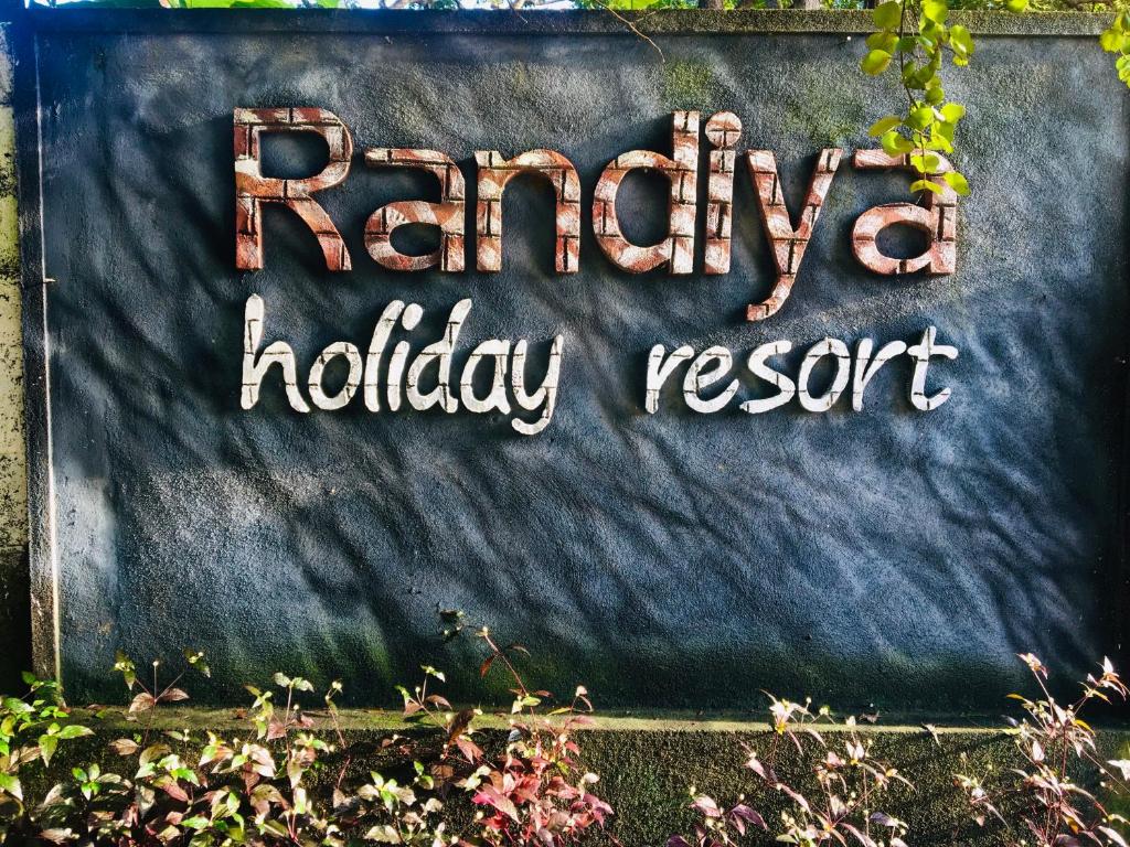 Randiya Holiday Resort photo 1