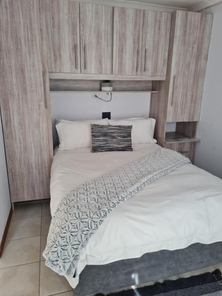 Mews Road Self-Catering photo 2