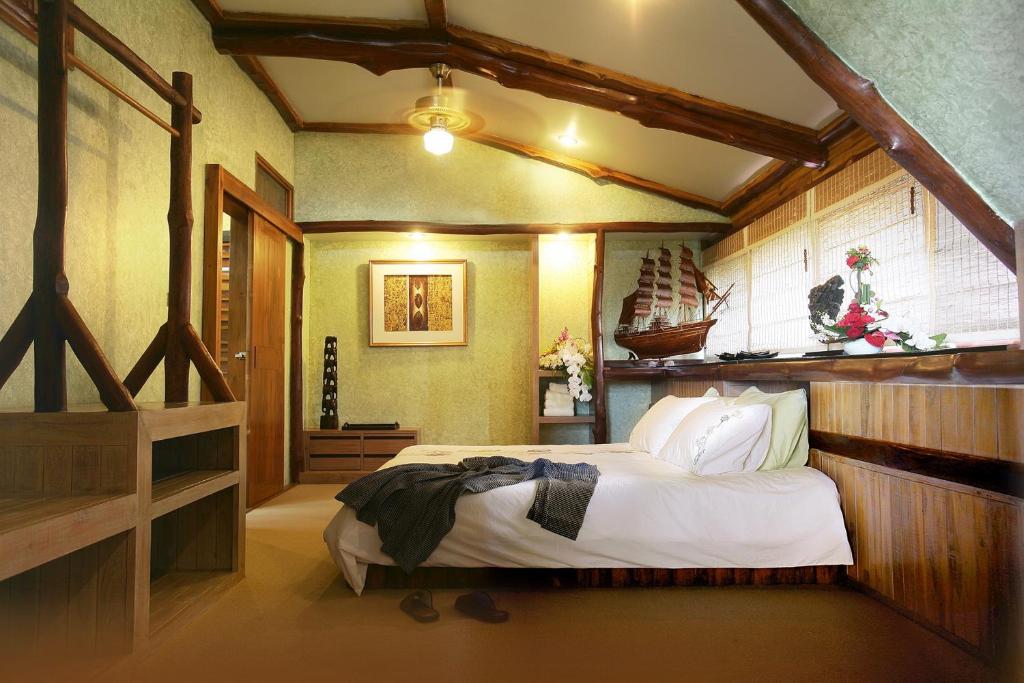 Сьюит (Люкс с видом на горы), Отель Phu Pha Nam Resort