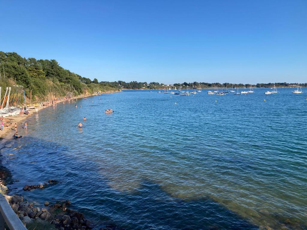 Maison au calme proche des plages du Golfe du Morbihan photo 1