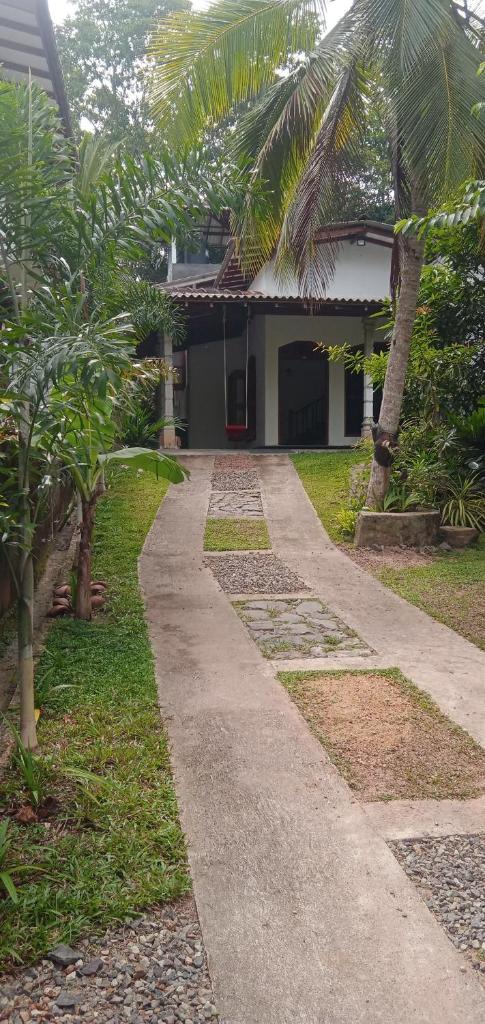 Step House photo 1