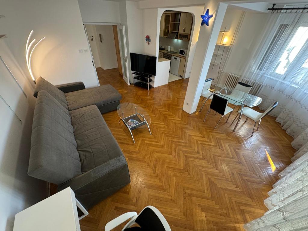 Apartment C1 Alonso photo 1