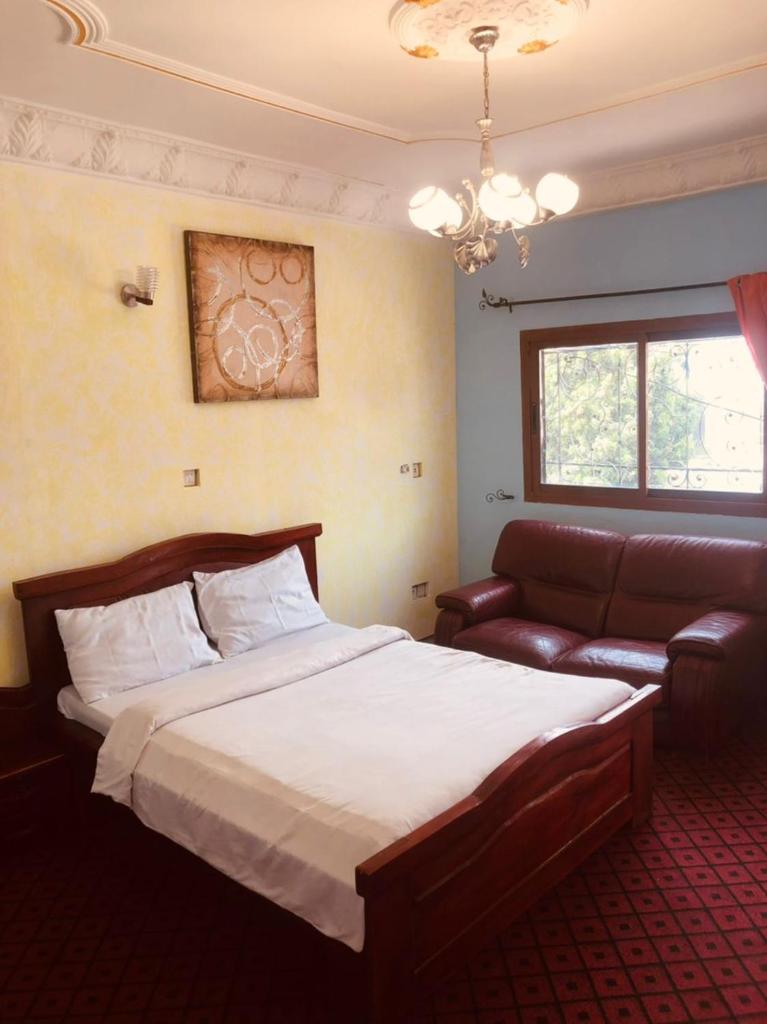 HOTEL KEUTCHA photo 1