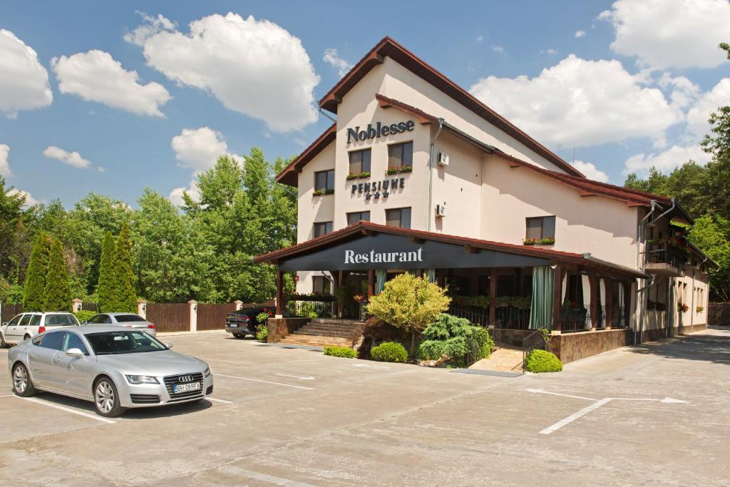 Pensiunea Noblesse photo 3