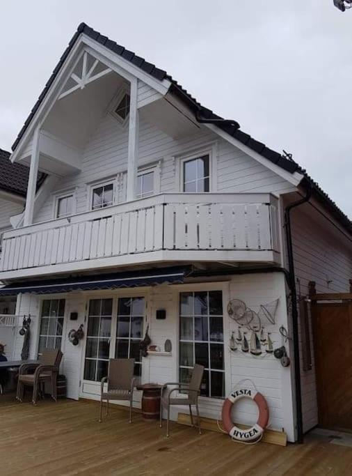 Rorbu i Austevoll med 3 soverom og mulighet for båtleie