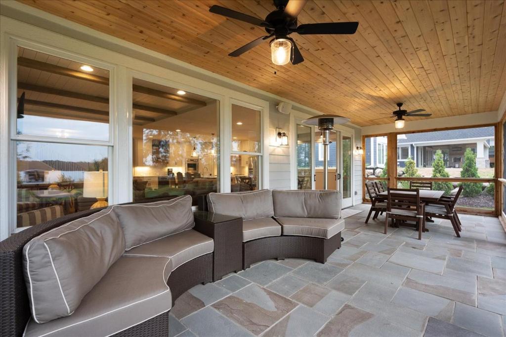 New! Northwoods Luxury - 5 Pines On Trout Lake photo 3