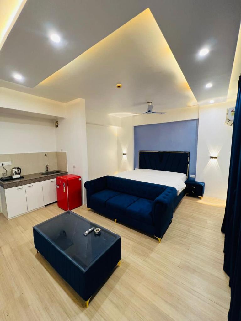 EzyStay Boutique Suites photo 4