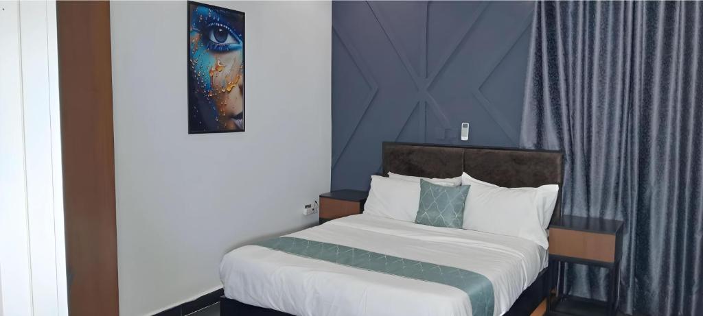99 MOZILLA APARTMENTS AND SUITES photo 2