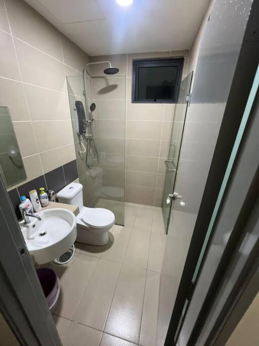 Amerin Suites Residence photo 2