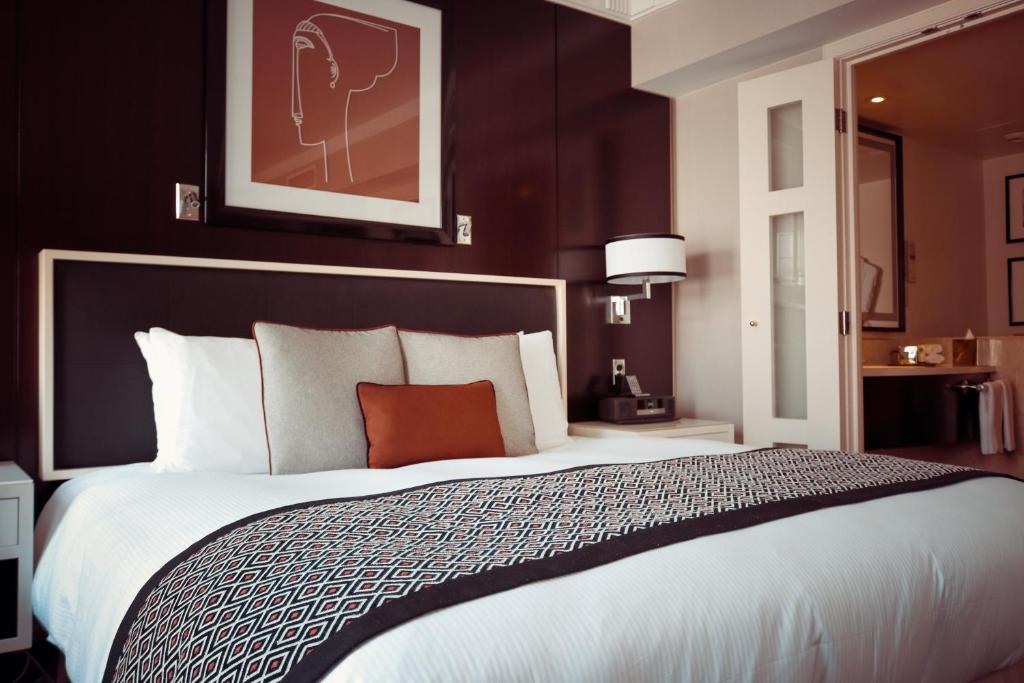 New World Hotel photo 1
