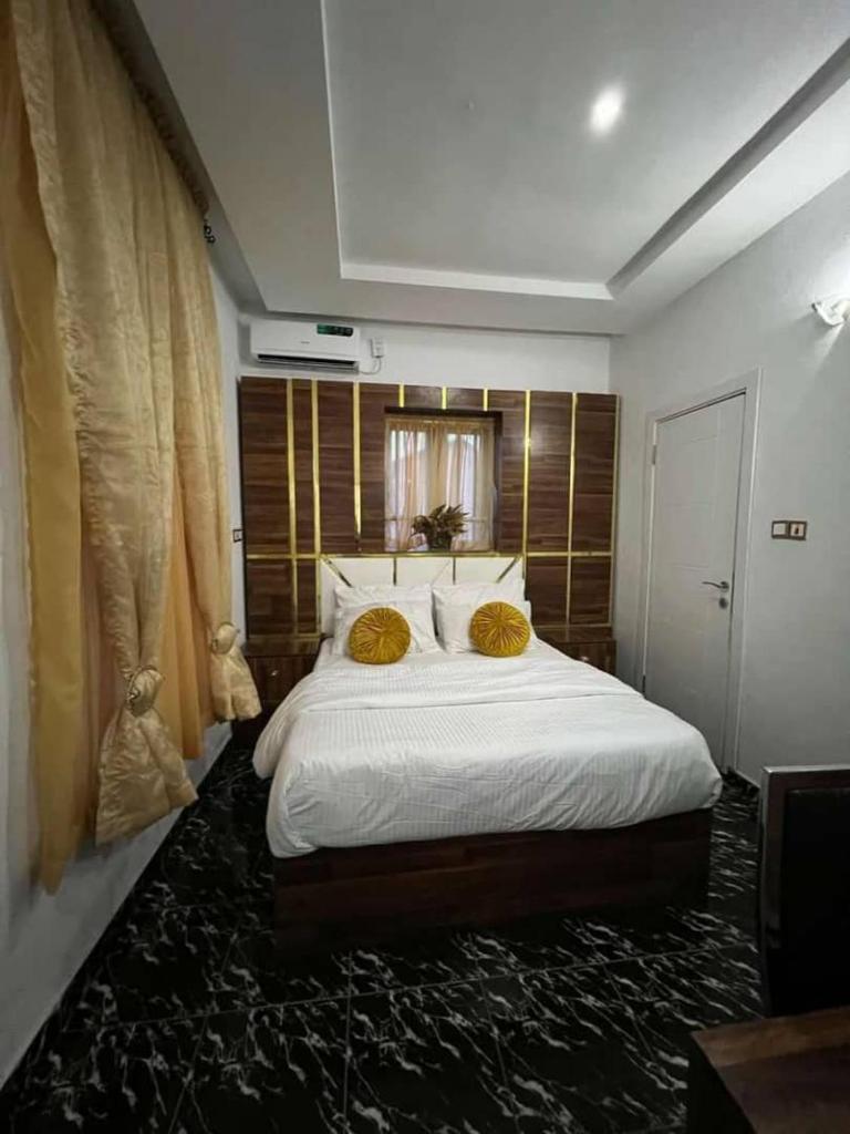 Signature Homes Duplex photo 1