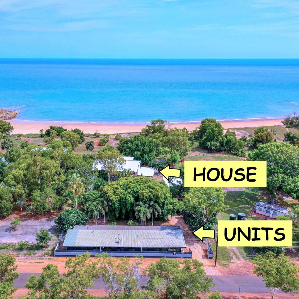 Unit 4 Golden Sands Retreat