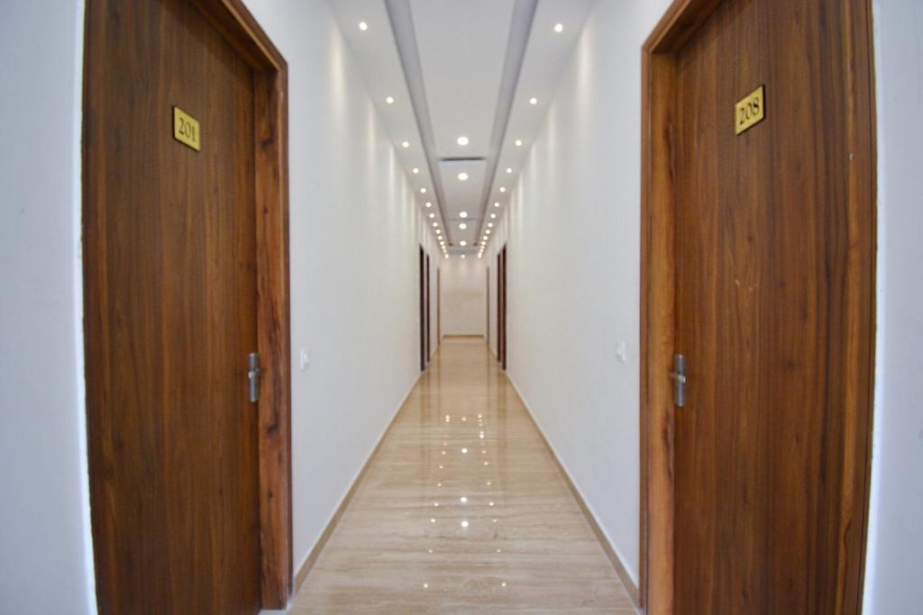 OYO Akash Residency photo 4
