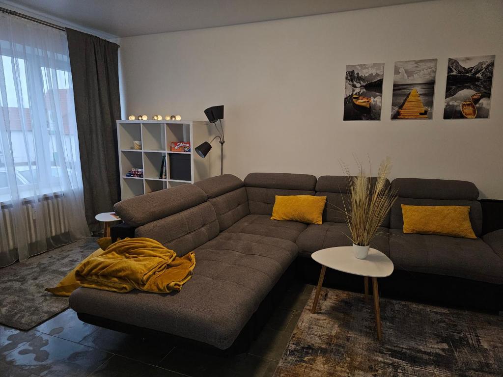 Warburg FeWo "Sweet Home" 2,5 Zi, EG, separater Eingang, 82mq photo 2