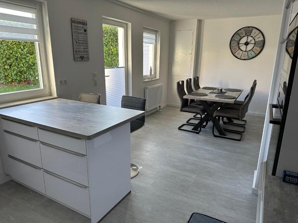 Traumhaftes Ferienhaus am See, Mecklenburgische Seenplatte photo 1