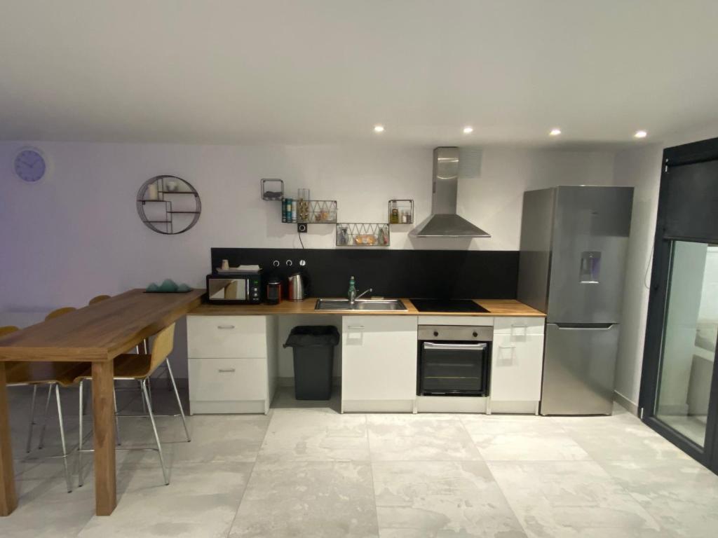 Appartement Lyon dans maison calme photo 2