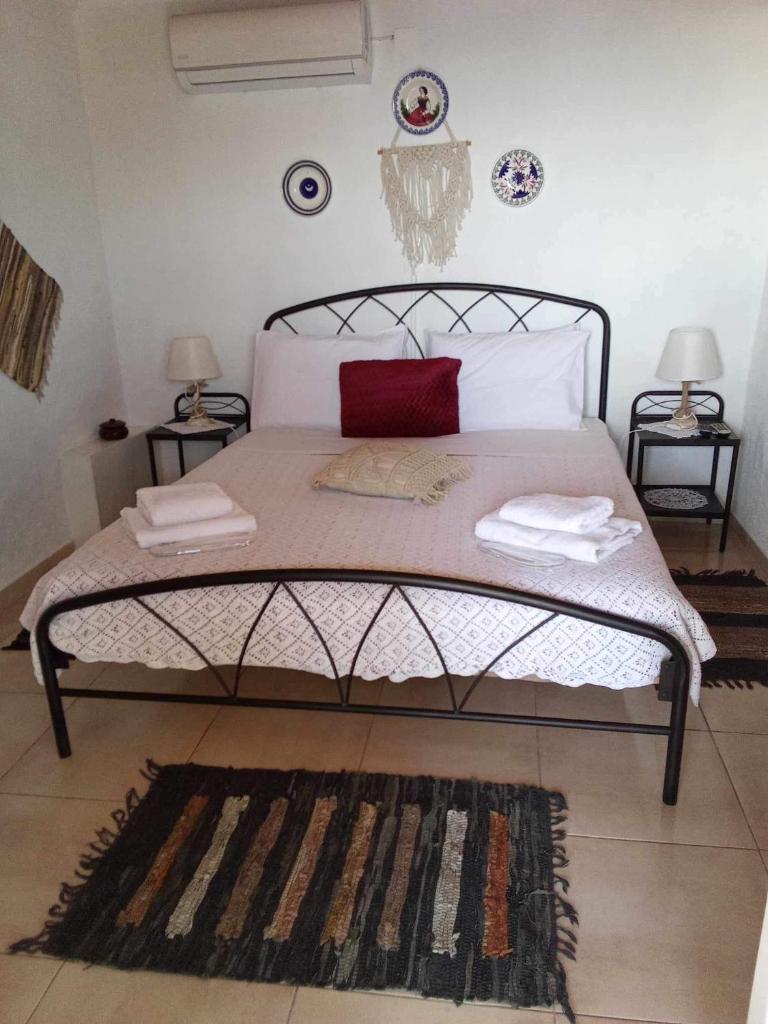 Ioli's Apartments photo 4