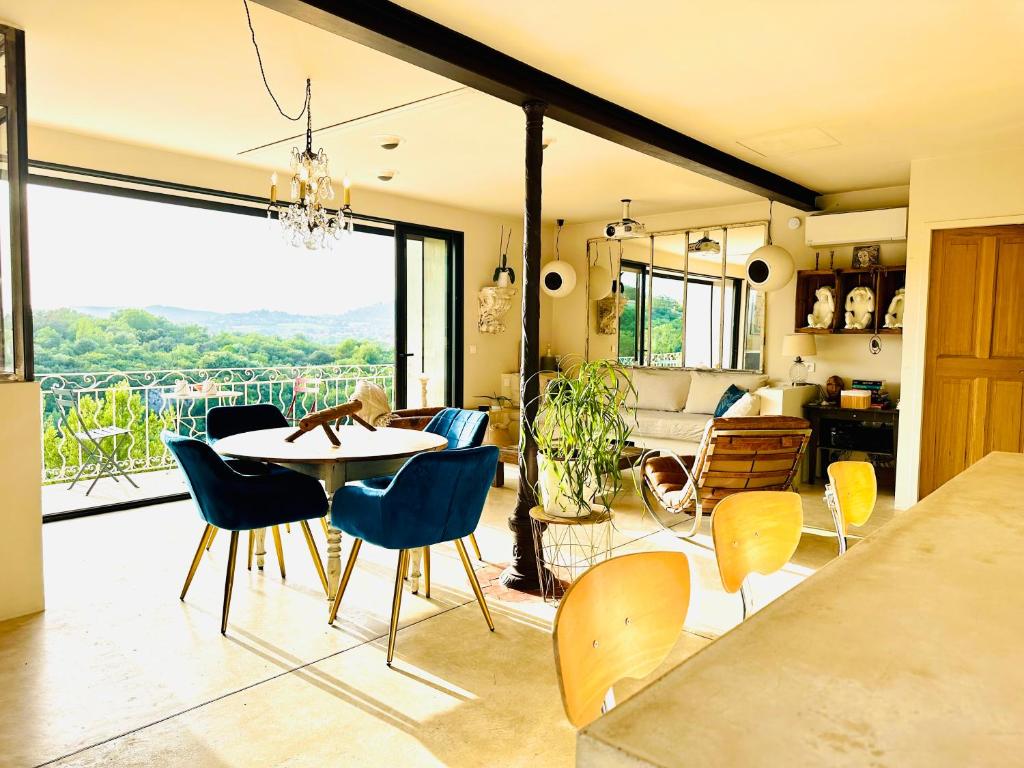 Les Balcons du Luberon photo 2