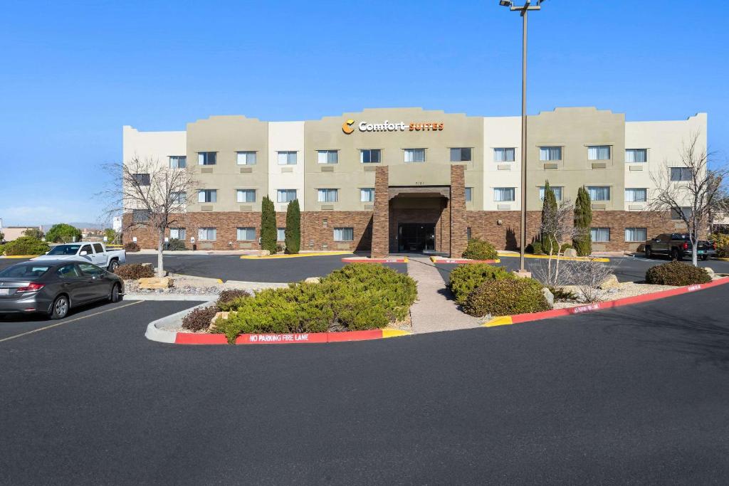 Comfort Suites University Las Cruces image