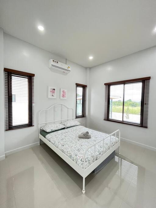 Khaoyai Pool Villa 4 Bedrooms photo 3