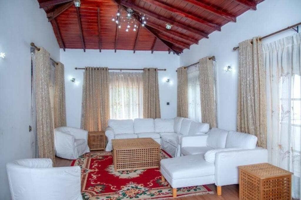 Villa Yuthira