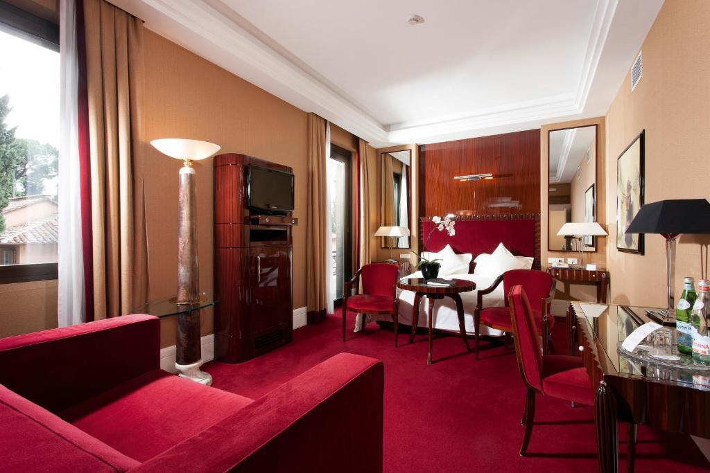 Hotel Lord Byron - Small Luxury Hotels of the World photo 2