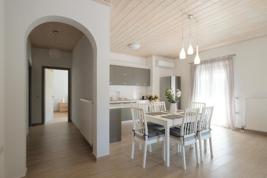 House Belelis photo 4