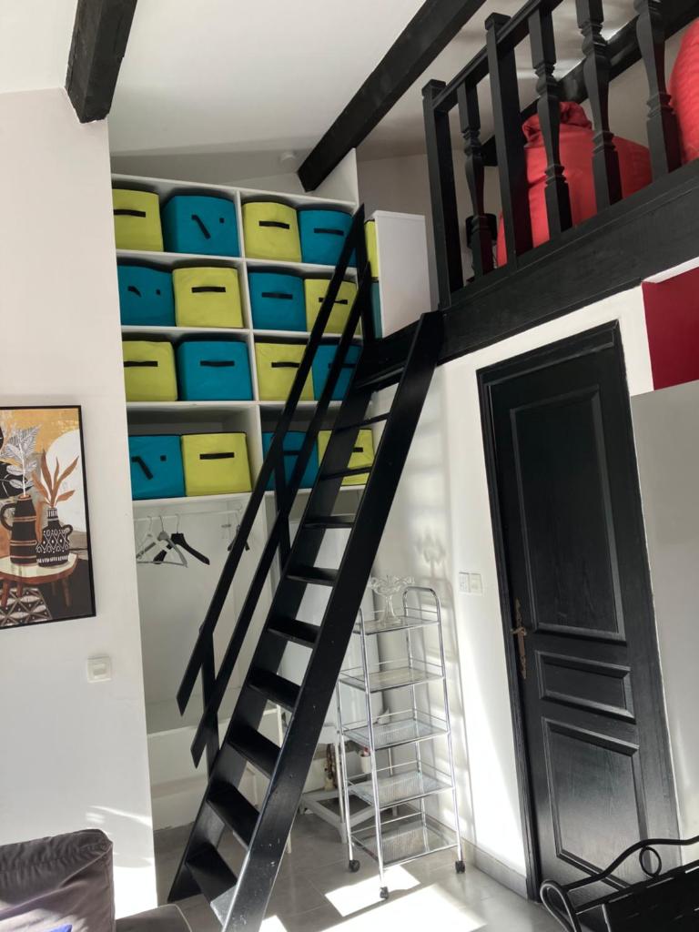 Beau duplex climatisé dans une villa calme. photo 4