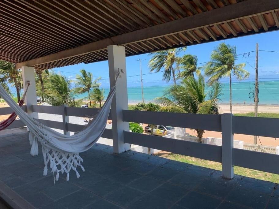 Casa de frente para o mar (Front beach house) photo 1