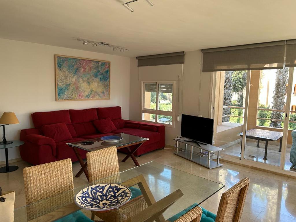 Charming 3 Bedroom apartment with sea view in the heart of Sotogrande photo 1