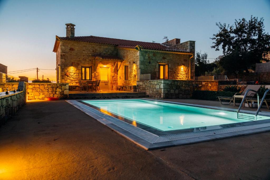 Gea Mani Villas photo 1