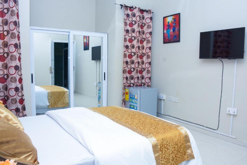 Westernbay Apartment photo 3