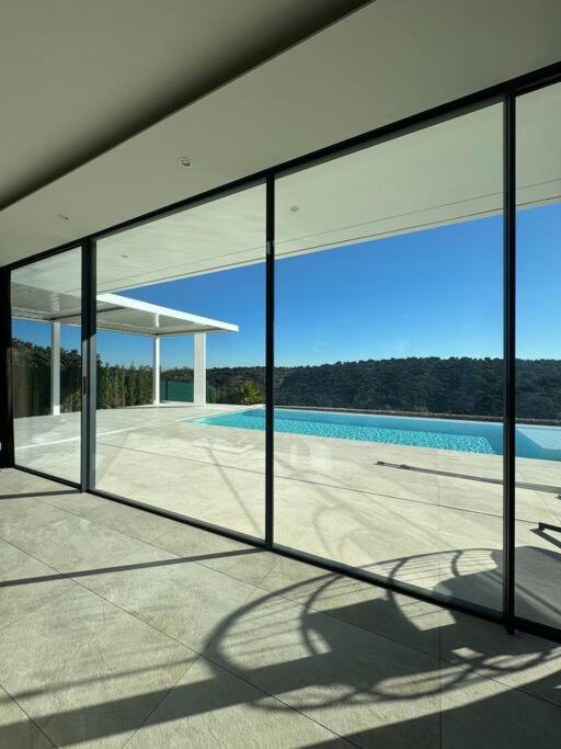 Villa exclusiva con piscina infinity y jacuzzi! photo 3