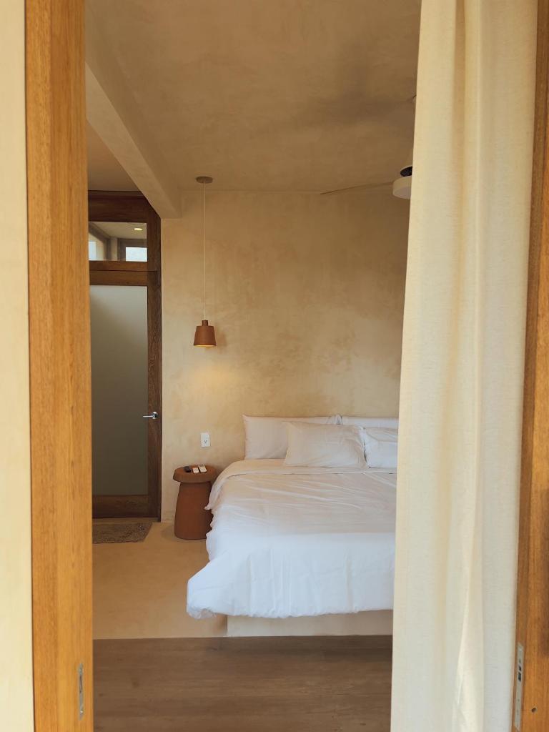 YAM HOTEL photo 4