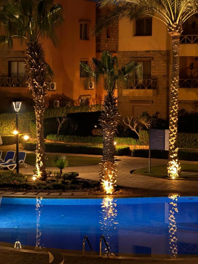 Luxury Chalet in Mountain View 2 , El-Sokhna with Sea View , Pool View "Heated Pool" and Garden View Families Only photo 4