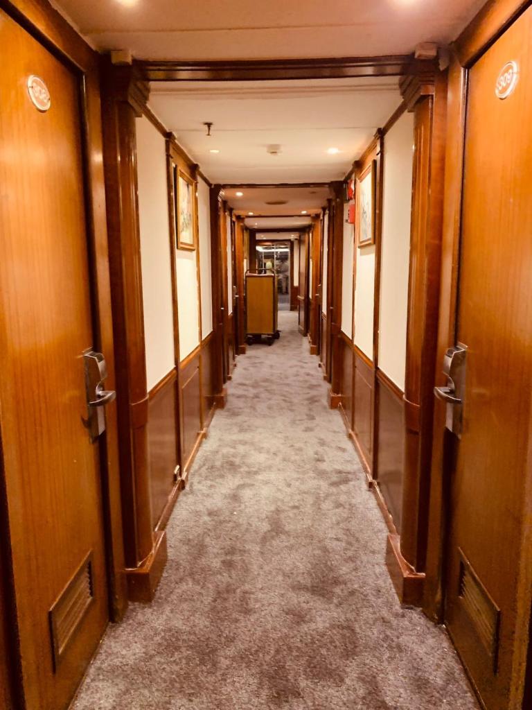 Prince Omar Nile Cruise - Luxor to Aswan photo 4