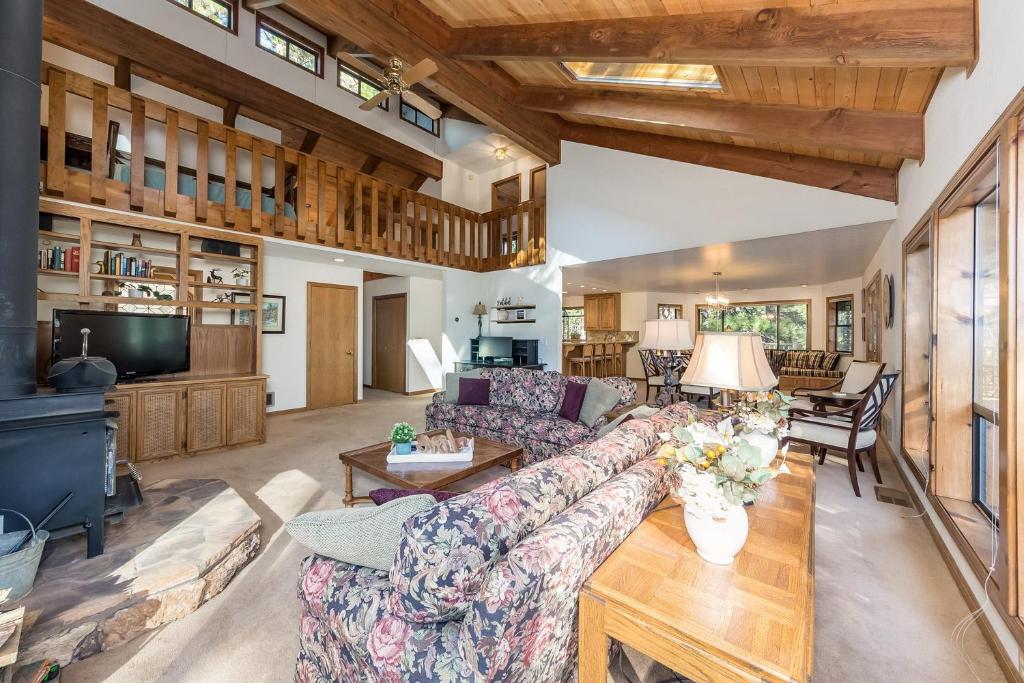 Arnold Suite T photo 2