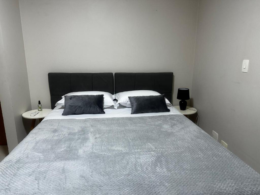 APTO no Centro, COMPLETO, UNIPAR e SHOPPING JL photo 4