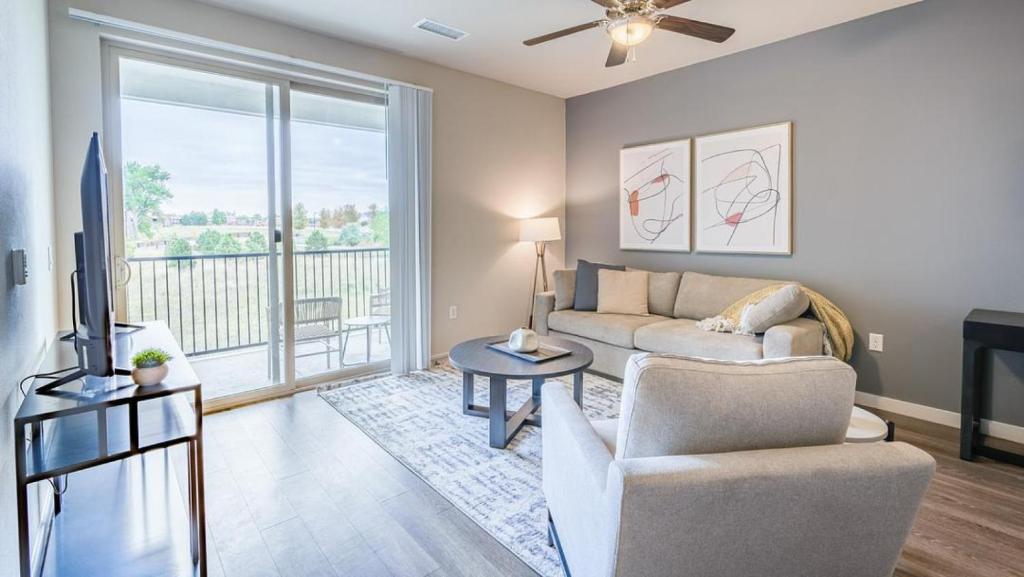 Landing Modern Apartment with Amazing Amenities (ID7516X47) photo 2