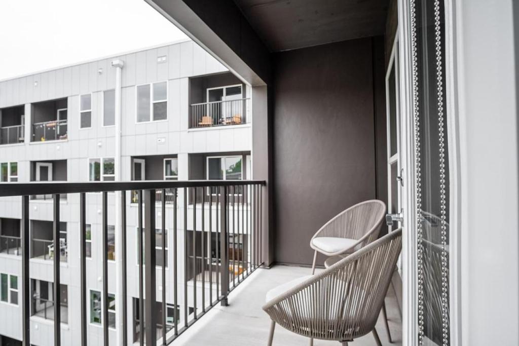 Landing Modern Apartment with Amazing Amenities (ID5034X58) photo 4