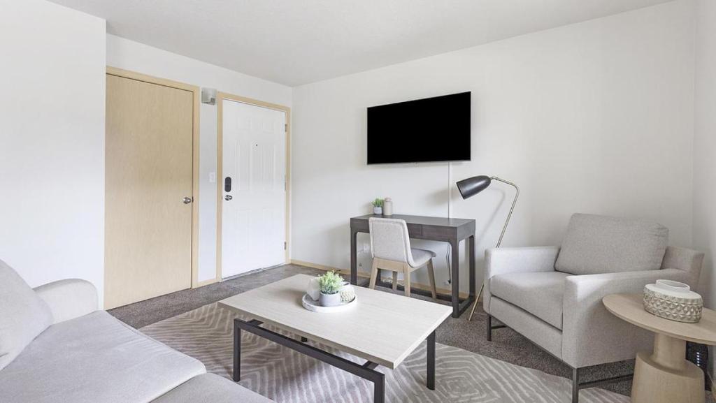 Landing Modern Apartment with Amazing Amenities (ID1221X280) photo 2
