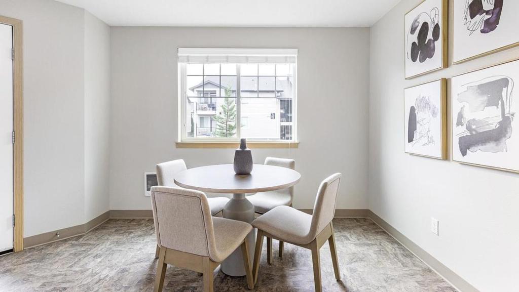 Landing Modern Apartment with Amazing Amenities (ID1221X280) photo 4