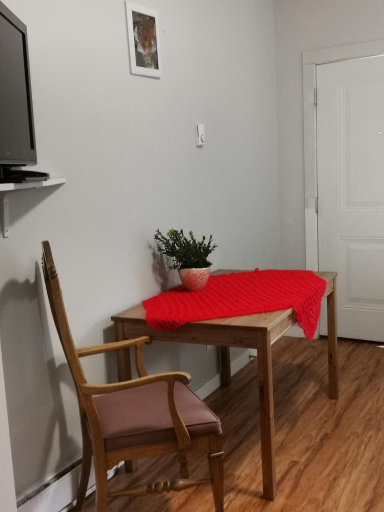 Coquihalla Motel photo 3