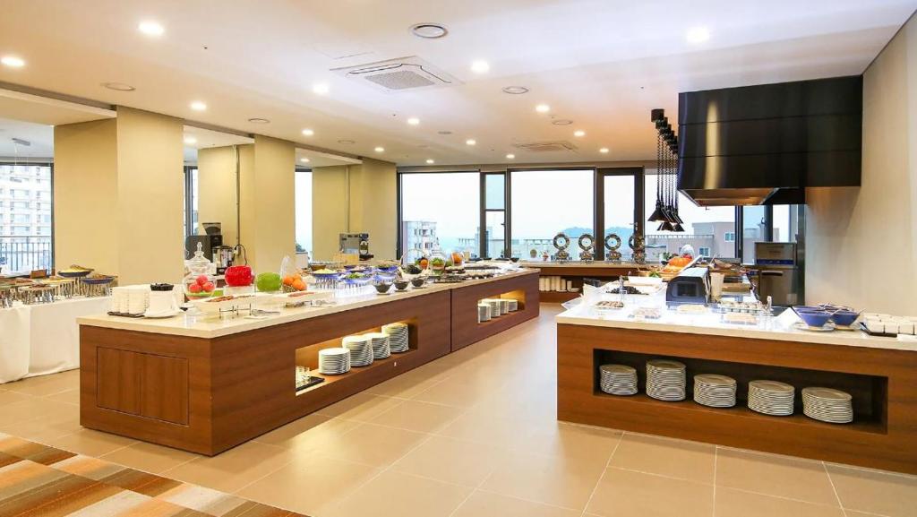 Jeju Hotel the M photo 2