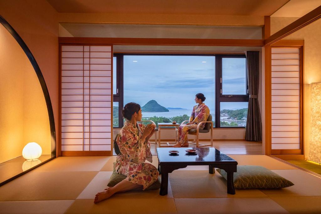 Ooedo Onsen Monogatari Amakusa Hotel Kameya photo 1