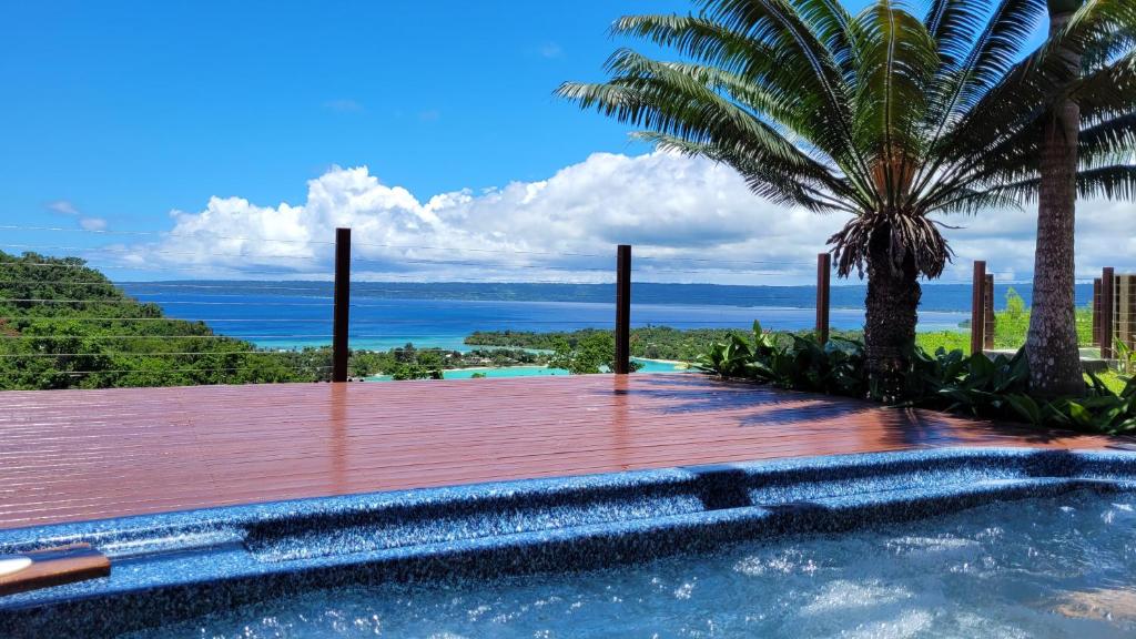 Longview - stunning views, sleeps 7 photo 2