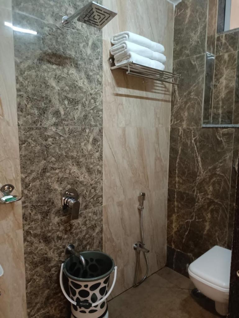 Maruti Group of Hotels - Shri Naman photo 1
