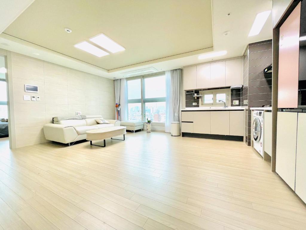 Hoban Apartment, KonKuk Univ Station photo 3