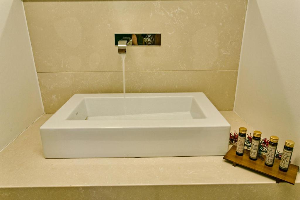 12 Months Resort & Spa photo 1