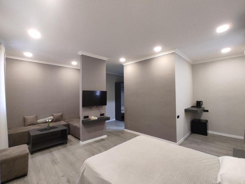 Haya Guest House